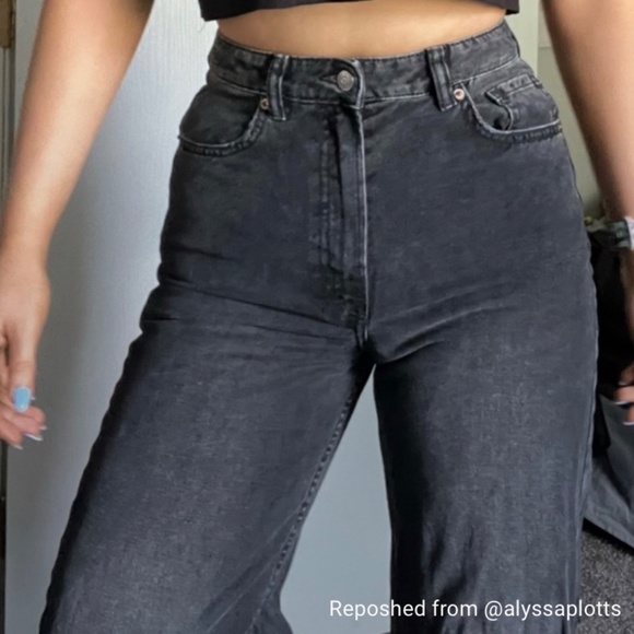 Black Wide Leg Jeans - Picture 4 of 4